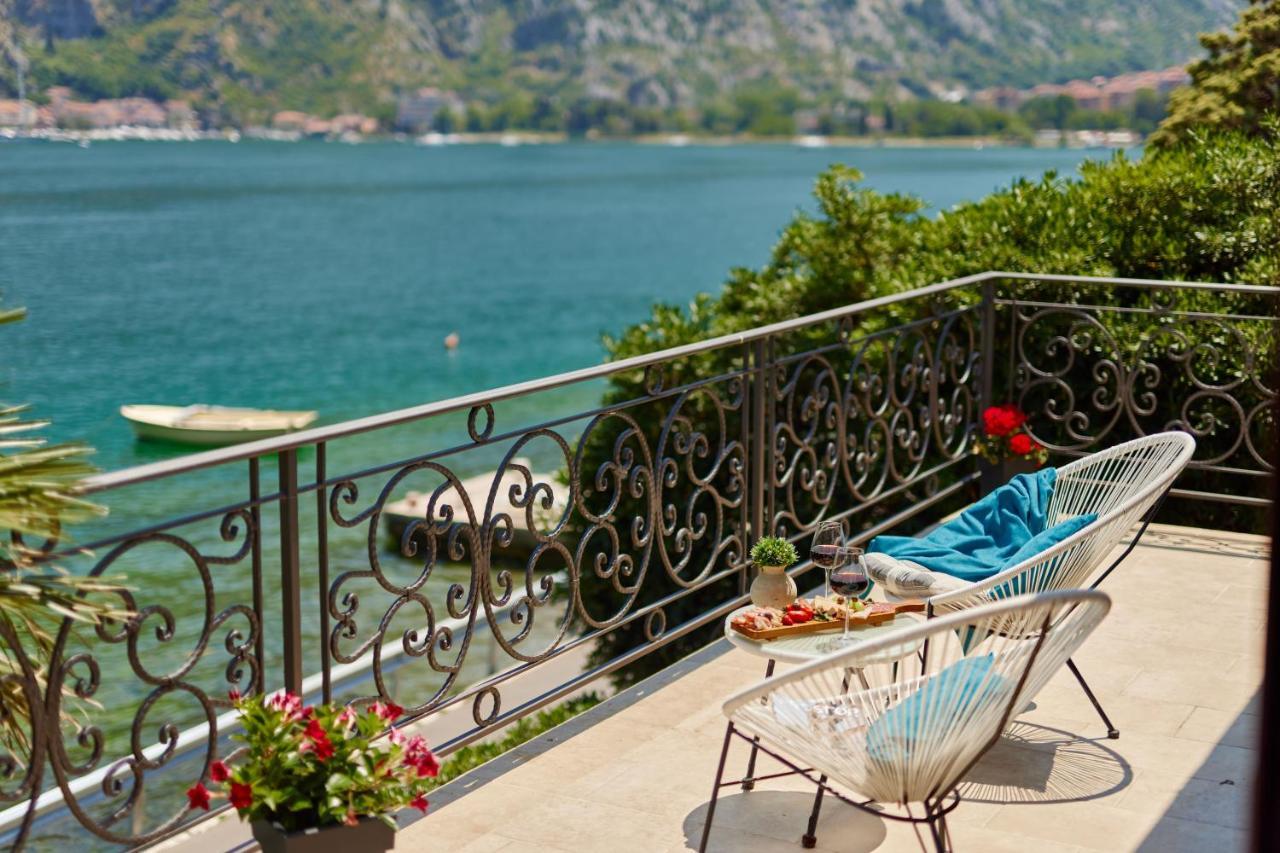 Apartment Aura With Sea View Kotor Exterior foto